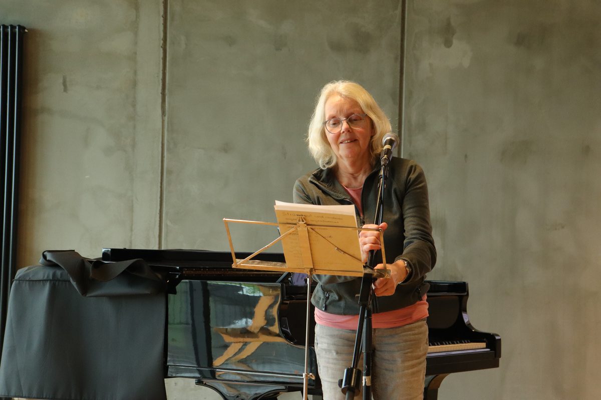 A participant sings